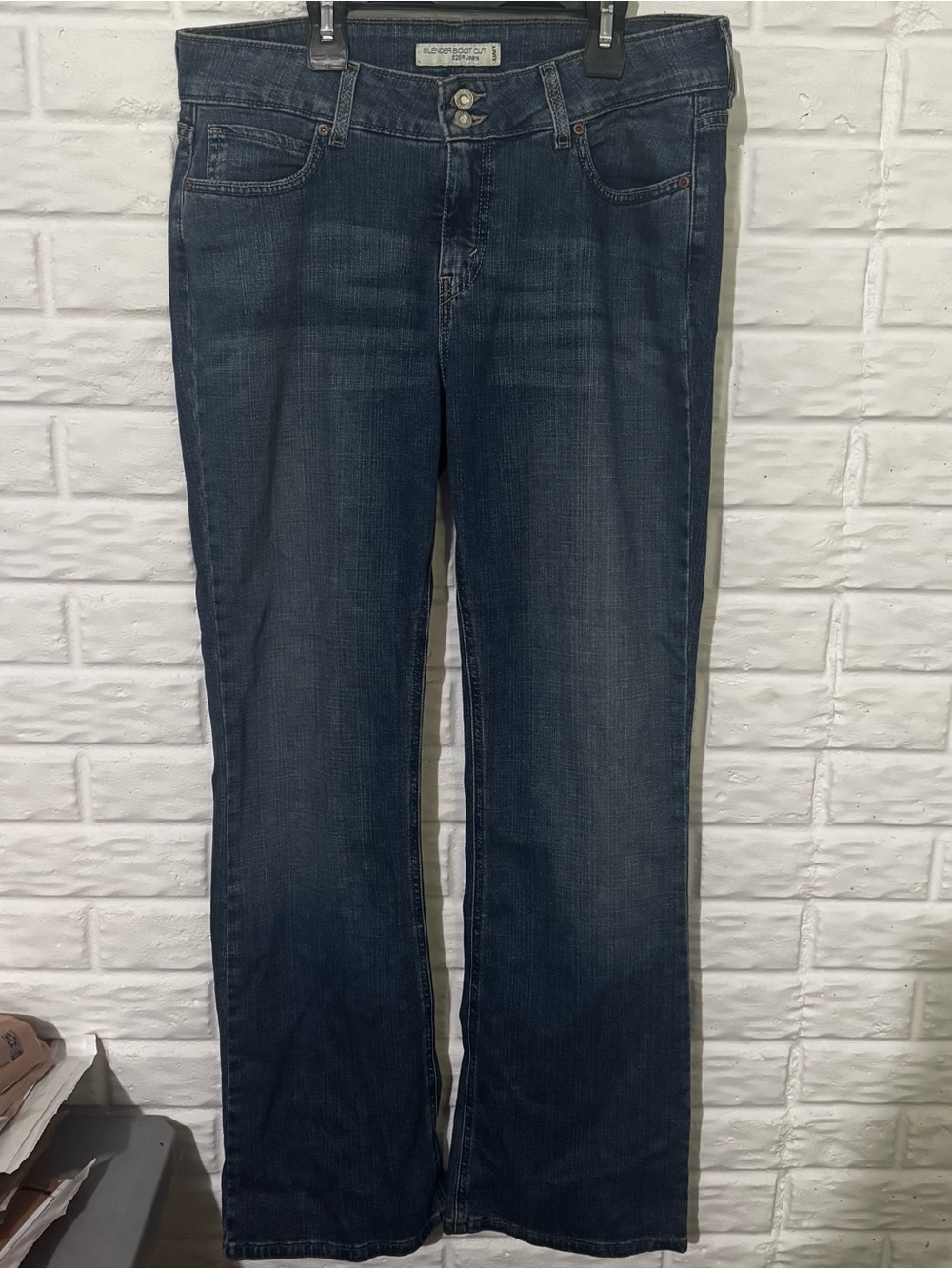Levis 526 Slender Bootcut Jeans Women’s 12M Medium Wash Denim Western